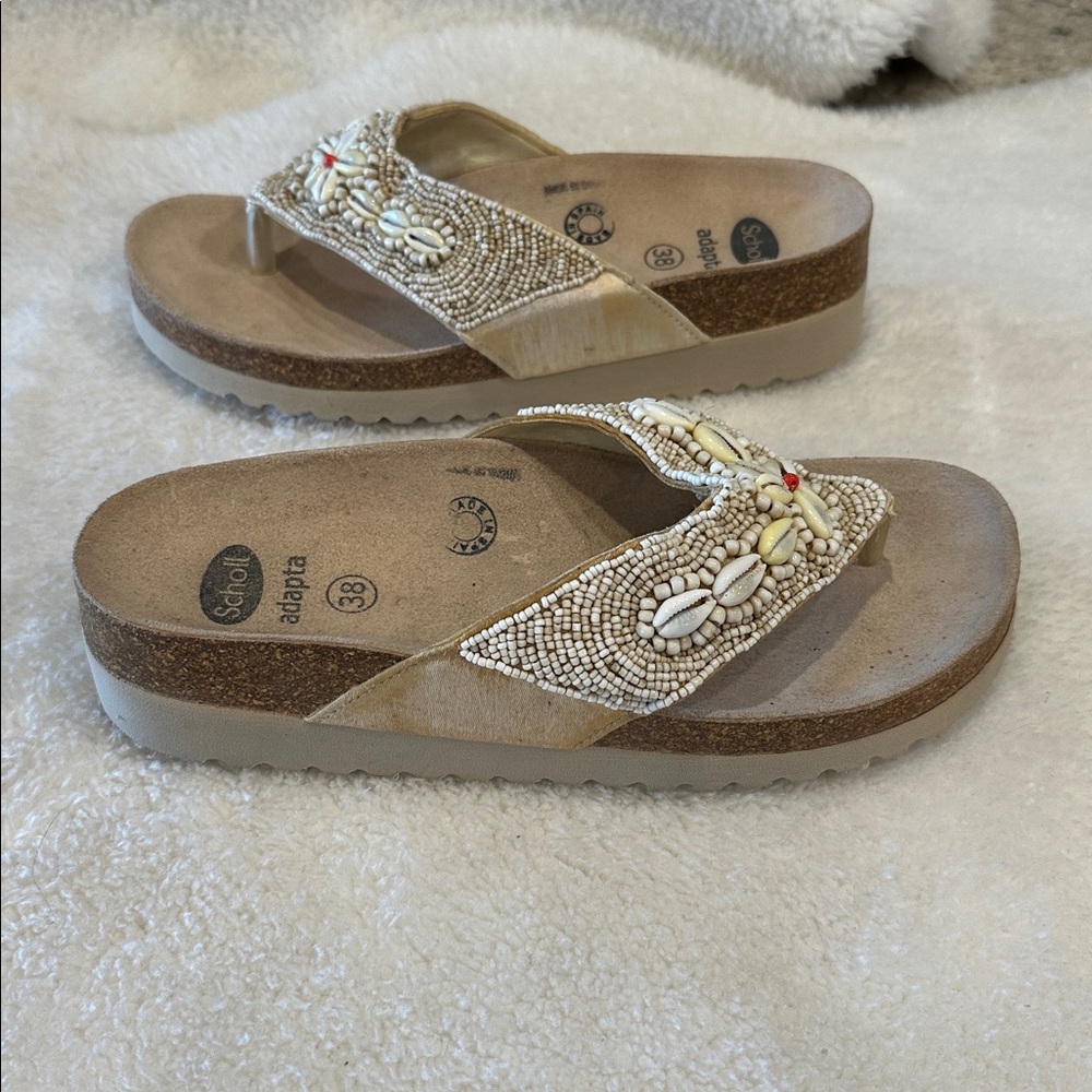 School flip flops made in Spain.